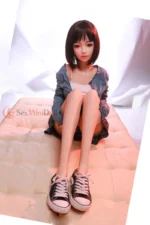 105cm / 3ft5 Asian TPE Mini Sex Doll – Quinn (USA) - Image 11