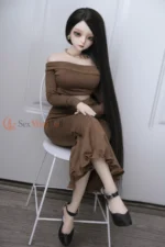 60cm / 2ft Realistic Silicone Mini Sex Doll – Elena - Image 11